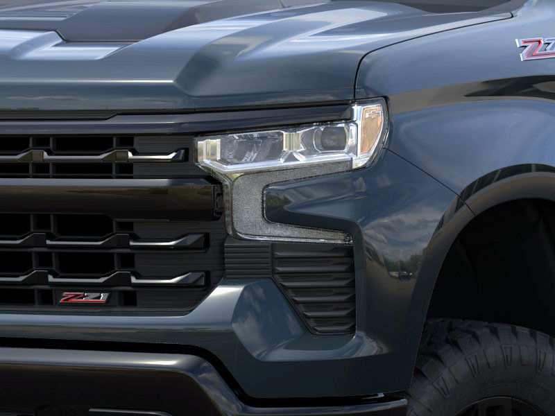 2025 Chevrolet Silverado 1500 LT 18