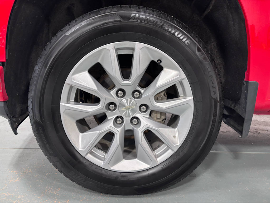 Thumbnail: 2019 Chevrolet Silverado 1500 - 19