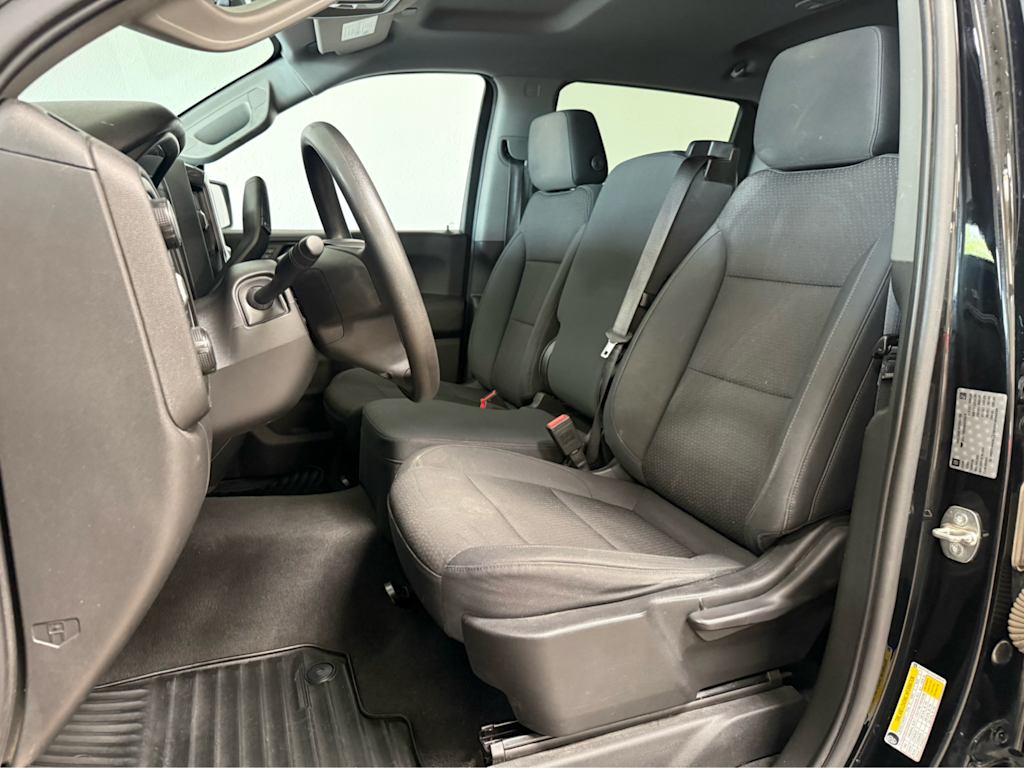Thumbnail: 2019 Chevrolet Silverado 1500 - 9