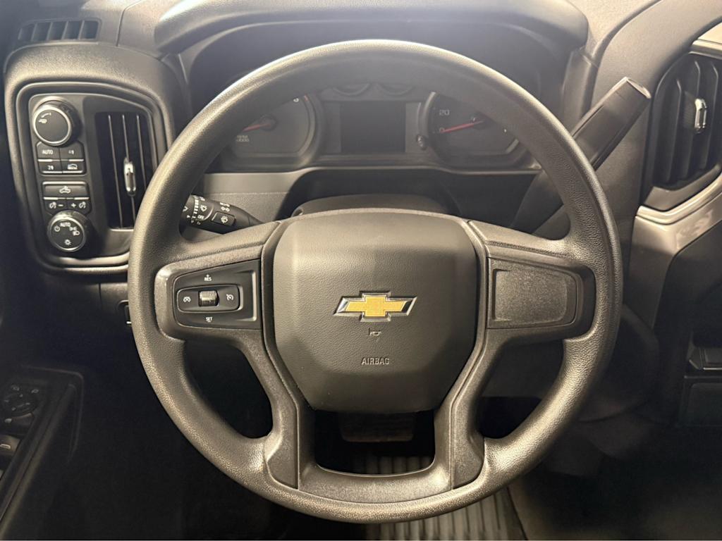 Thumbnail: 2019 Chevrolet Silverado 1500 - 7