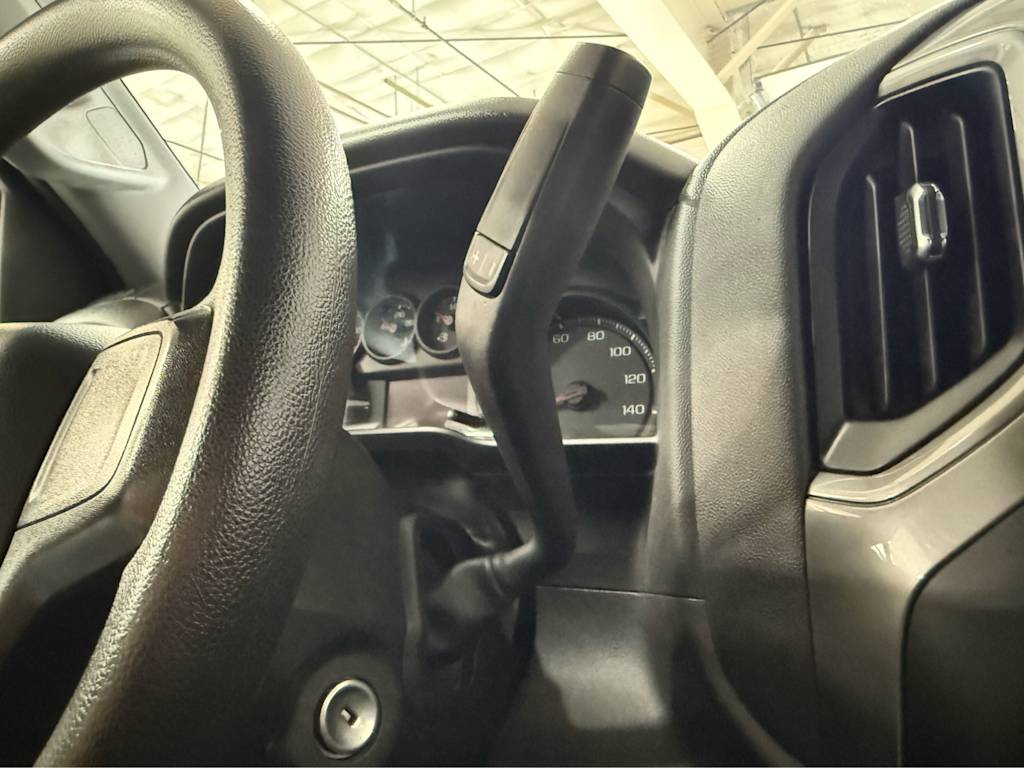 Thumbnail: 2019 Chevrolet Silverado 1500 - 11