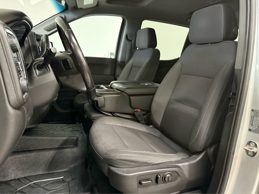 Thumbnail: 2019 Chevrolet Silverado 1500 - 8