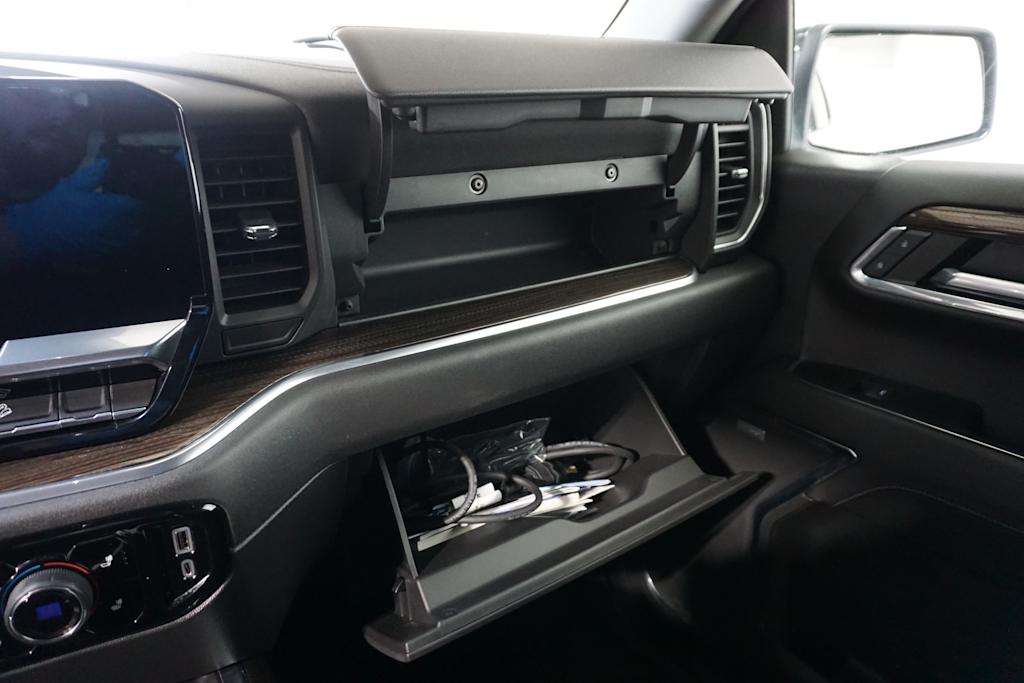 Thumbnail: 2023 Chevrolet Silverado 1500 - 22