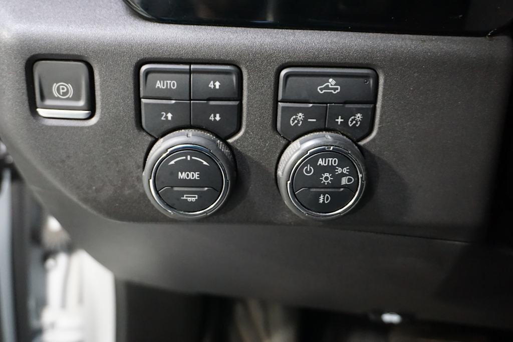 Thumbnail: 2023 Chevrolet Silverado 1500 - 28