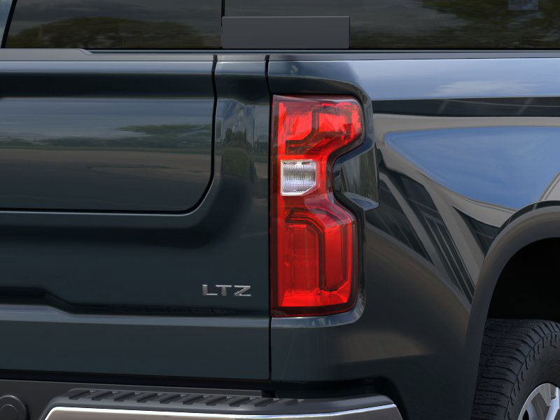 2025 Chevrolet Silverado 1500 LTZ 18