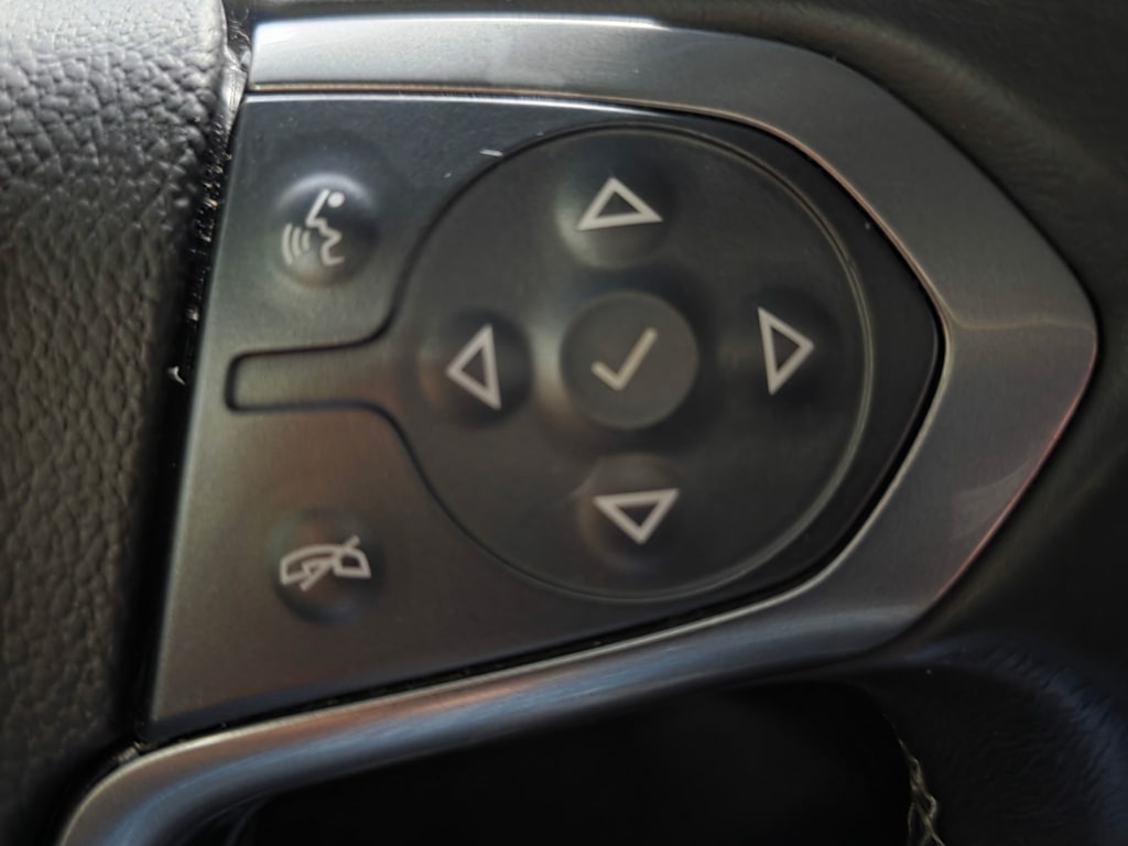Thumbnail: 2014 Chevrolet Silverado 1500 - 23