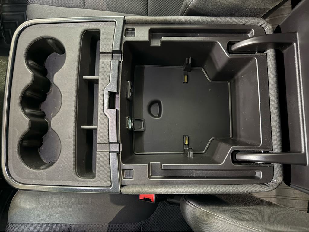 Thumbnail: 2015 Chevrolet Silverado 1500 - 26