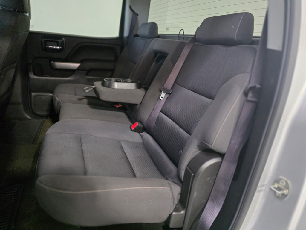 Thumbnail: 2016 Chevrolet Silverado 1500 - 21