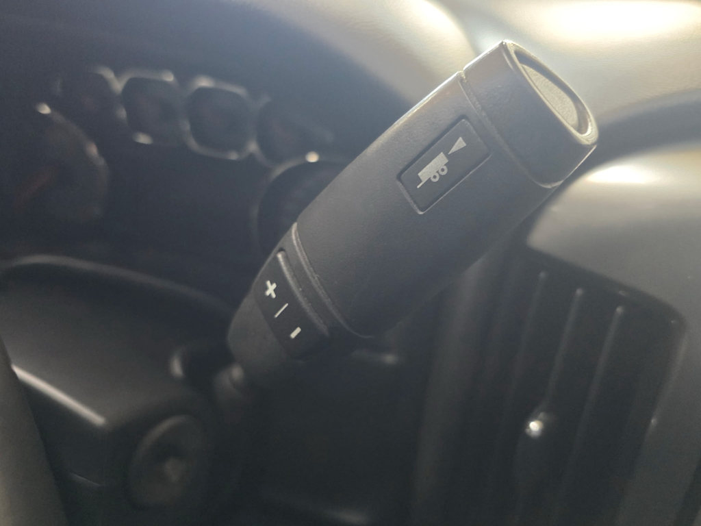 Thumbnail: 2016 Chevrolet Silverado 1500 - 25