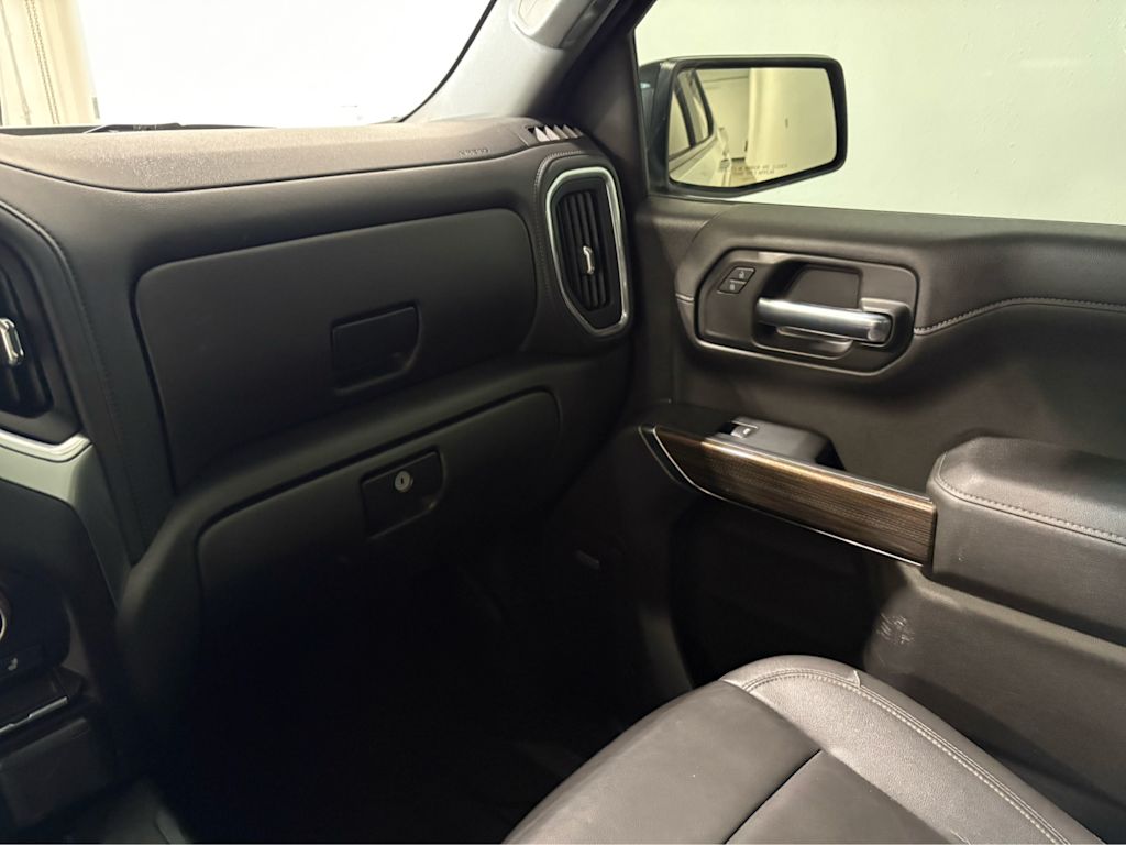 Thumbnail: 2021 Chevrolet Silverado 1500 - 25