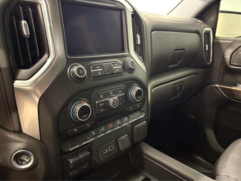 Thumbnail: 2021 Chevrolet Silverado 1500 - 11