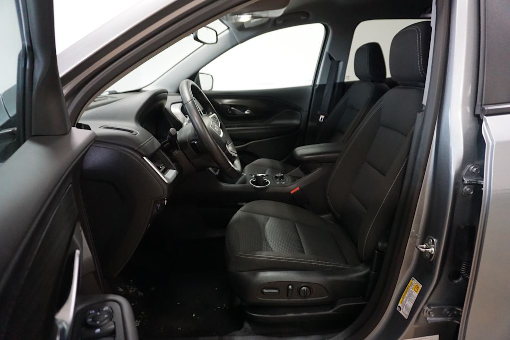2024 GMC Terrain SLE 10