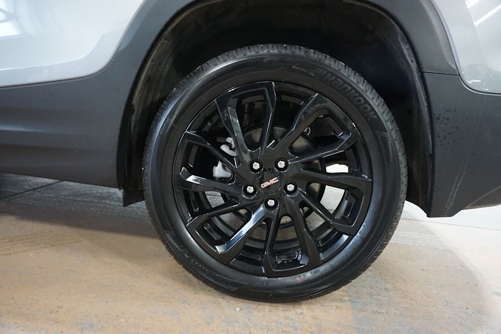 2024 GMC Terrain SLE 19