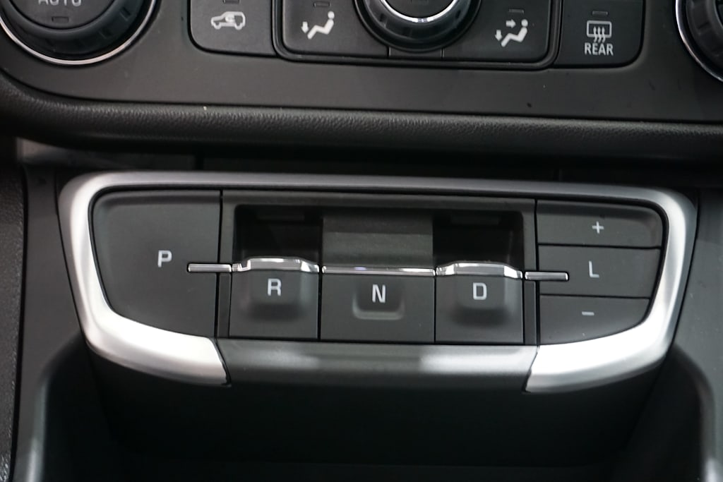 2024 GMC Terrain SLE 22