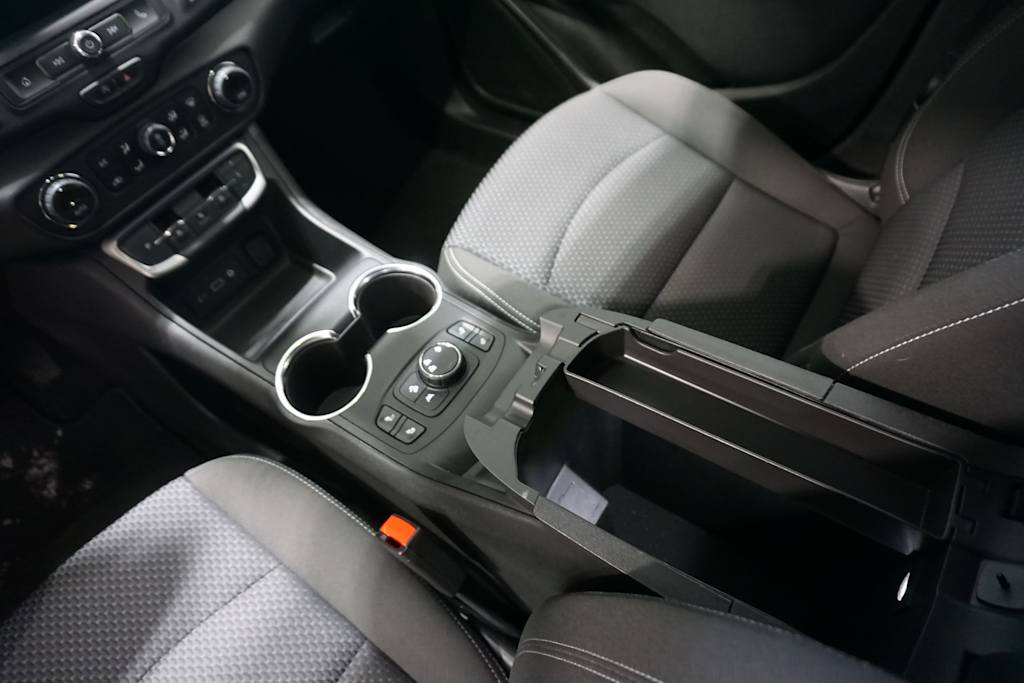 2024 GMC Terrain SLE 23