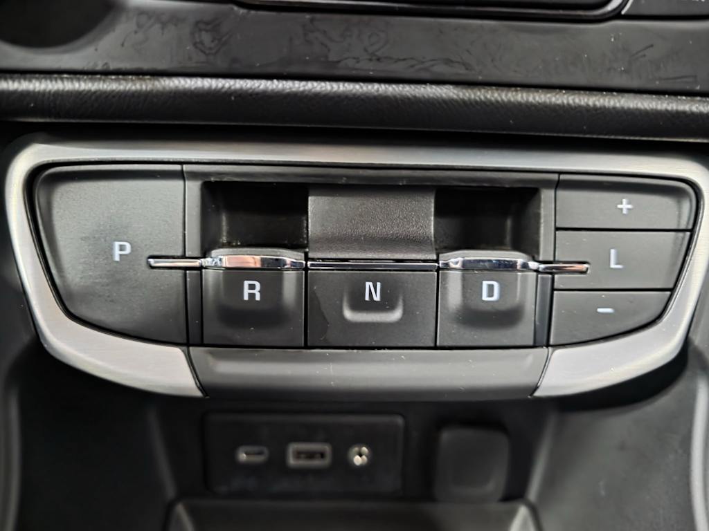 Thumbnail: 2022 GMC Terrain - 24