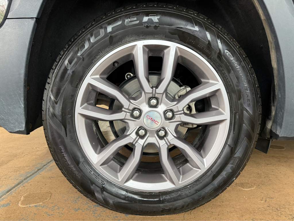 Thumbnail: 2024 GMC Terrain - 17