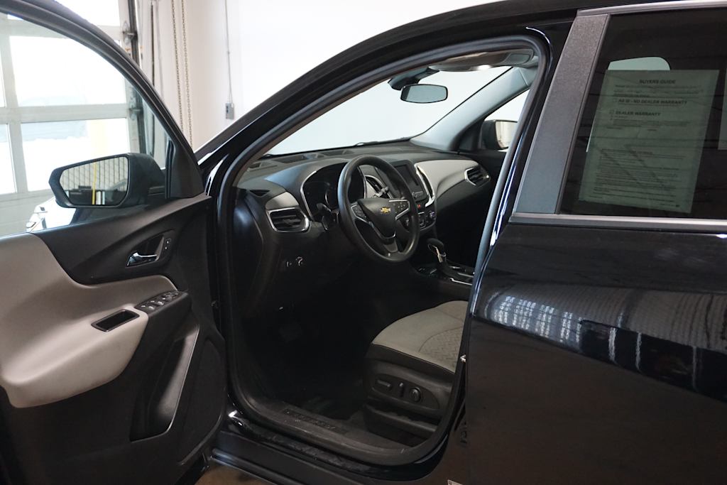 Thumbnail: 2024 Chevrolet Equinox - 16