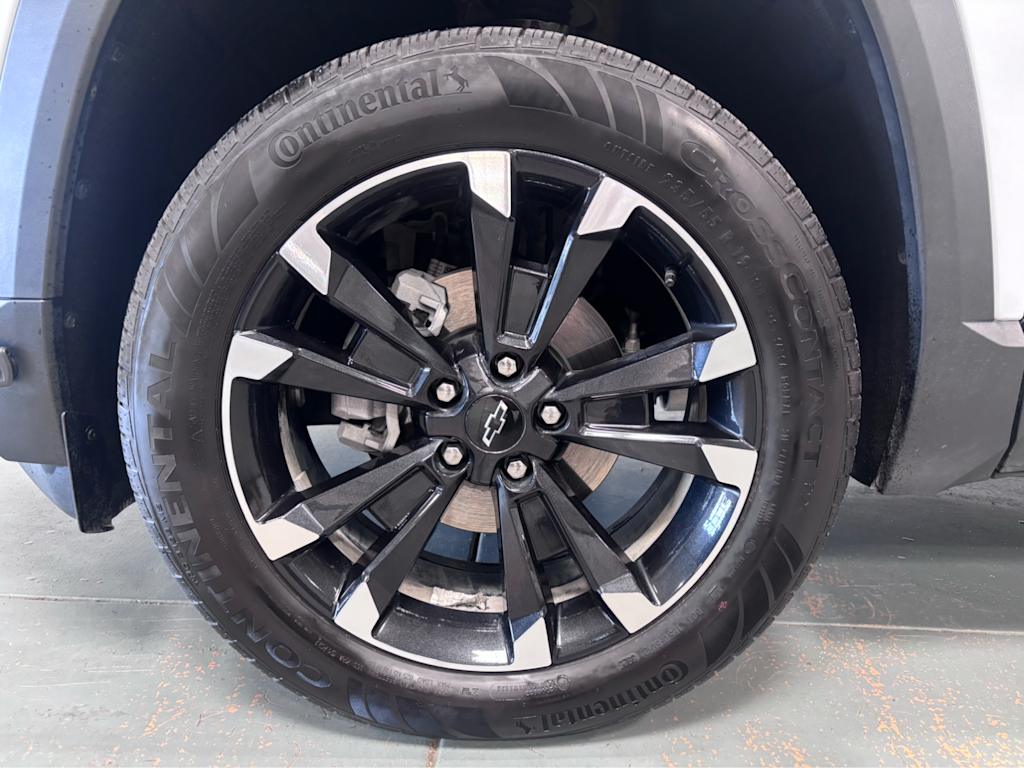 Thumbnail: 2026 Chevrolet Equinox - 17