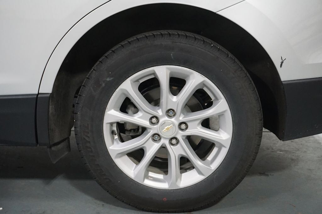 Thumbnail: 2021 Chevrolet Equinox - 15