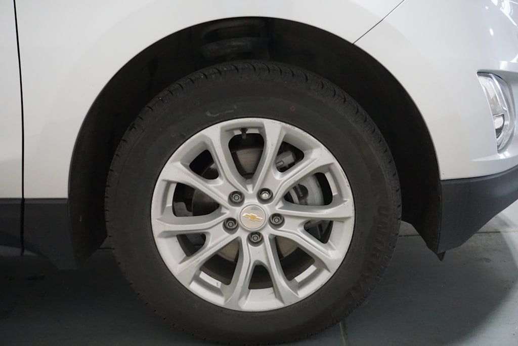 Thumbnail: 2021 Chevrolet Equinox - 17