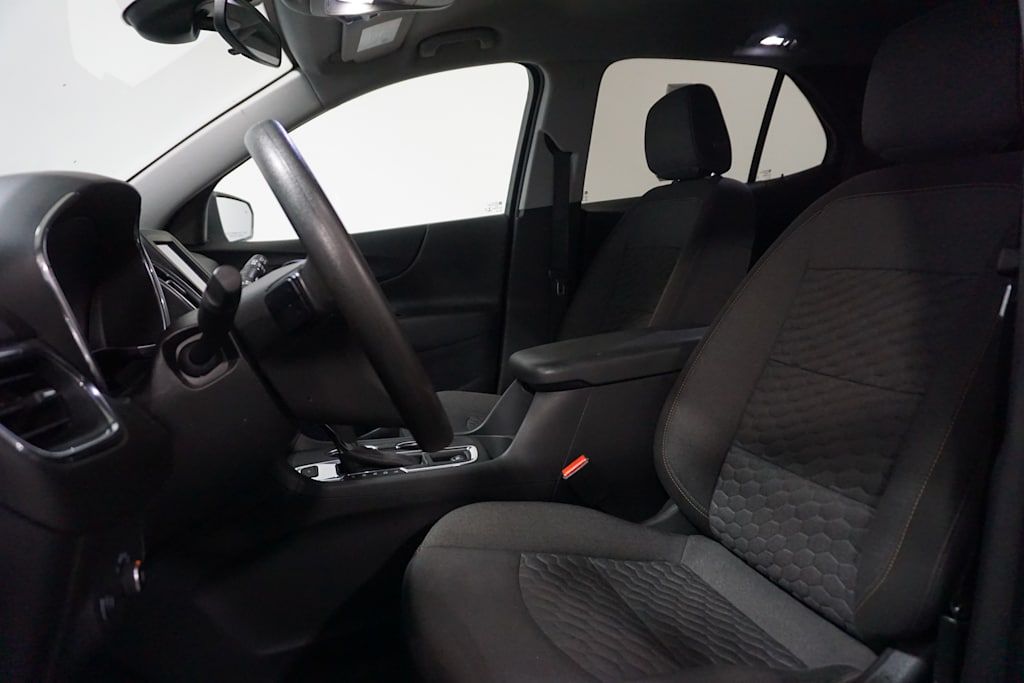 Thumbnail: 2021 Chevrolet Equinox - 8