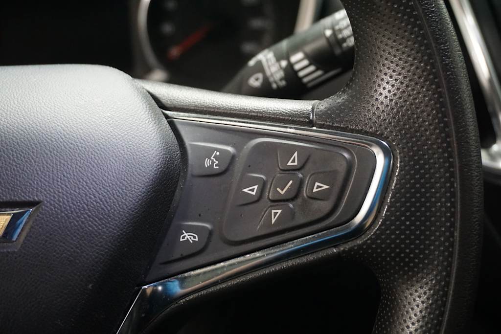 Thumbnail: 2021 Chevrolet Equinox - 22