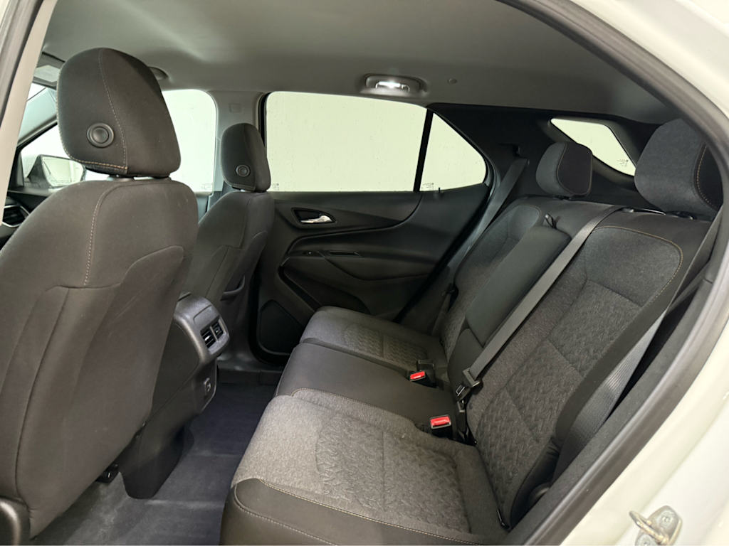 Thumbnail: 2022 Chevrolet Equinox - 9