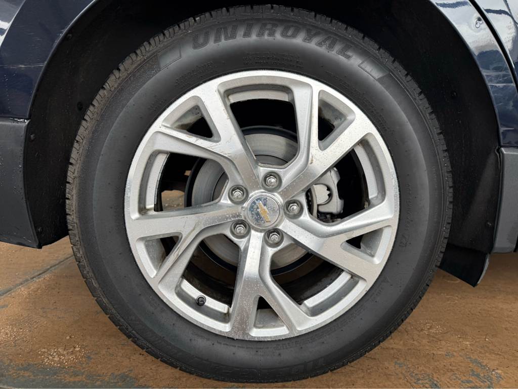 Thumbnail: 2020 Chevrolet Equinox - 17