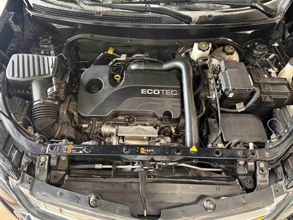 Thumbnail: 2020 Chevrolet Equinox - 6