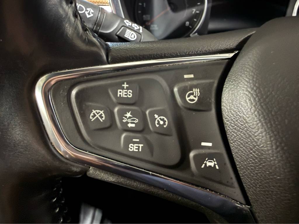 Thumbnail: 2020 Chevrolet Equinox - 21