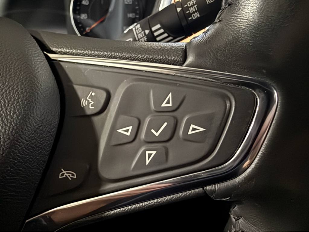 Thumbnail: 2020 Chevrolet Equinox - 22