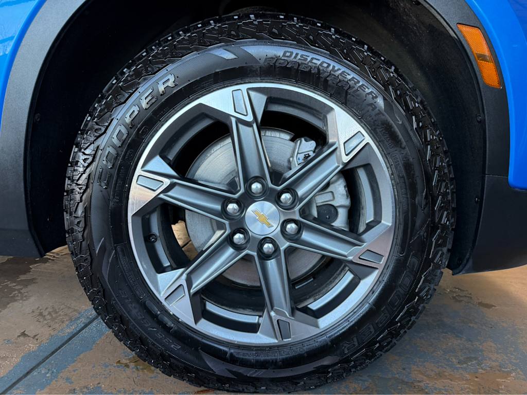 Thumbnail: 2025 Chevrolet Blazer - 5