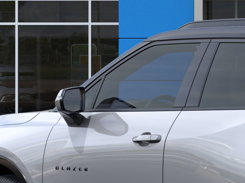 Thumbnail: 2026 Chevrolet Blazer - 20
