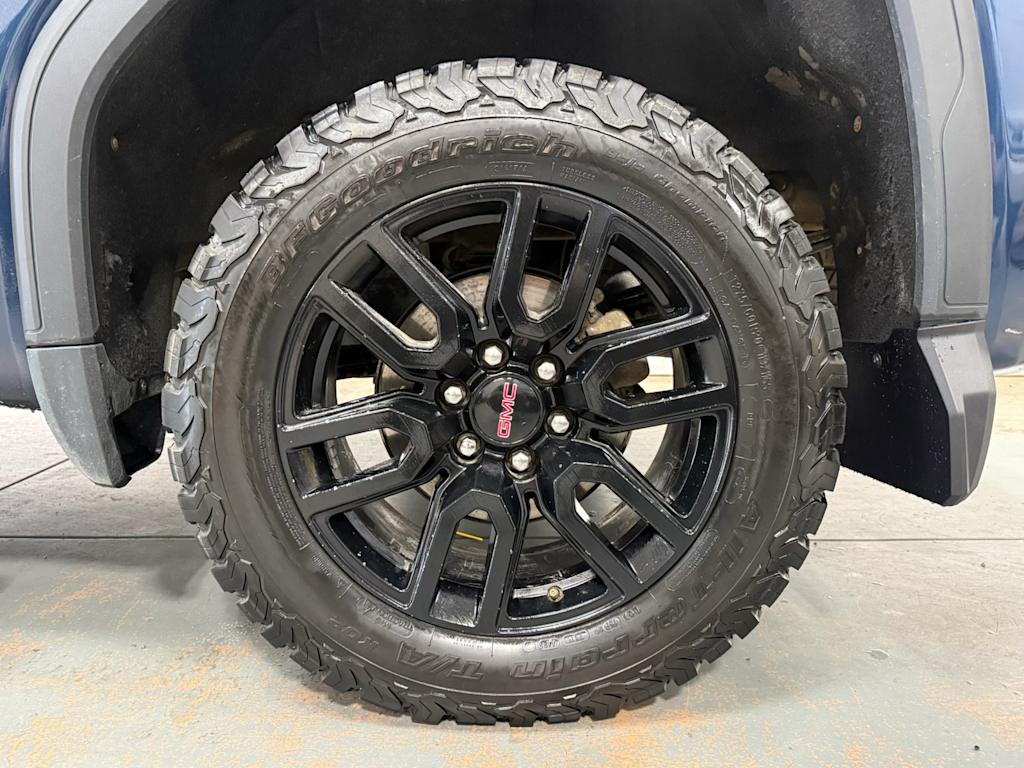 Thumbnail: 2022 GMC Sierra 1500 - 16