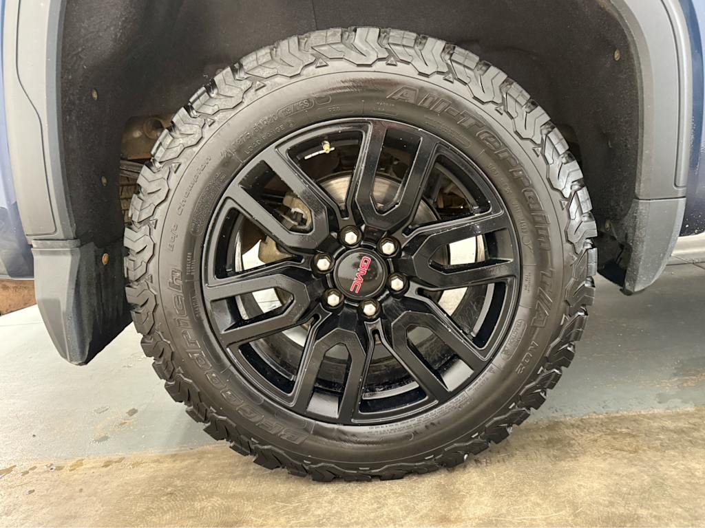 Thumbnail: 2022 GMC Sierra 1500 - 17