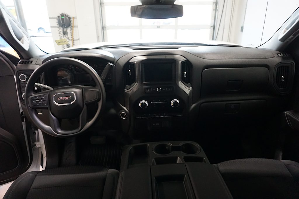 2023 GMC Sierra 1500 Base 9