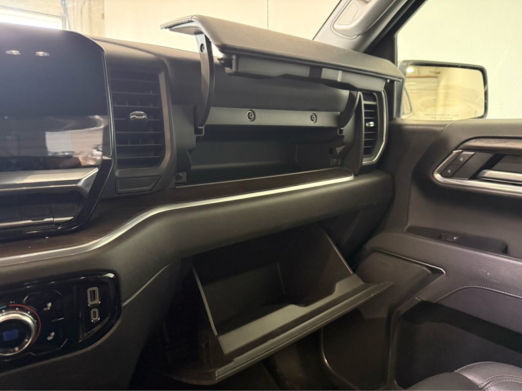 Thumbnail: 2025 GMC Sierra 1500 - 25