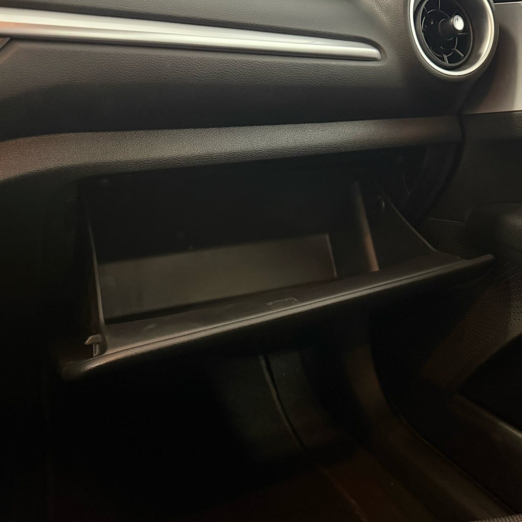 Thumbnail: 2024 Kia Forte - 18