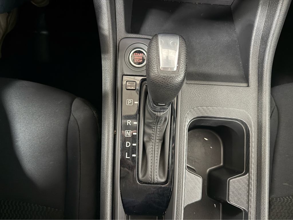 Thumbnail: 2023 Nissan Sentra - 10