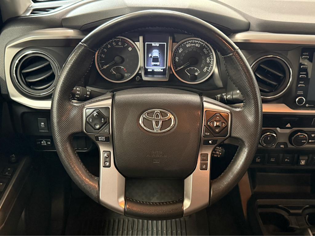 Thumbnail: 2022 Toyota Tacoma - 8