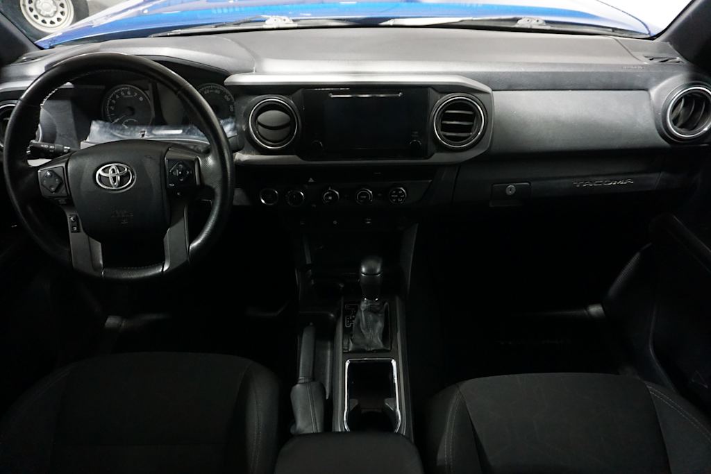 Thumbnail: 2016 Toyota Tacoma - 7