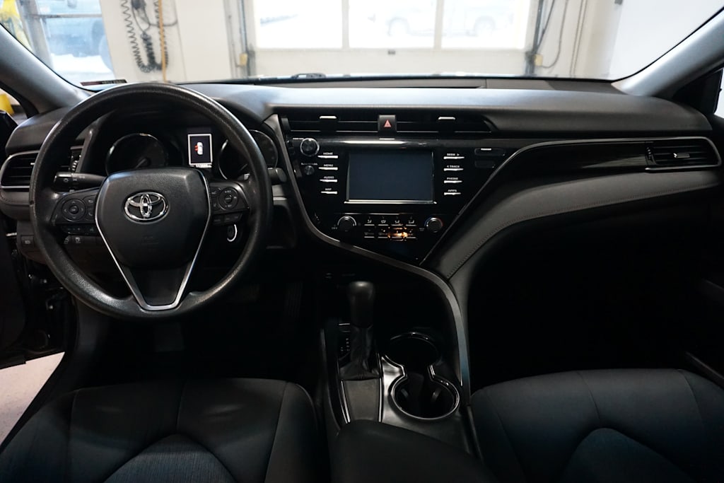 2019 Toyota Camry LE 9