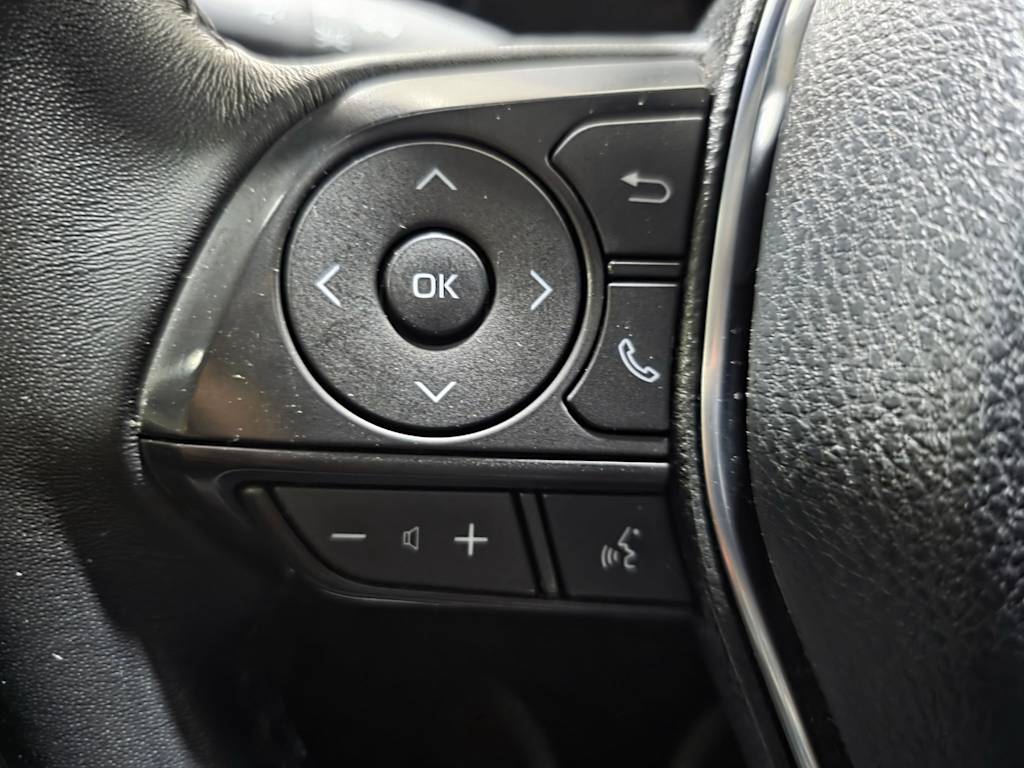 Thumbnail: 2018 Toyota Camry - 20
