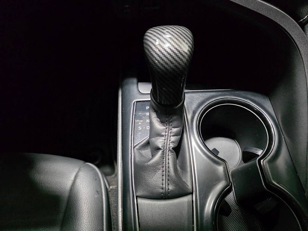 Thumbnail: 2018 Toyota Camry - 11