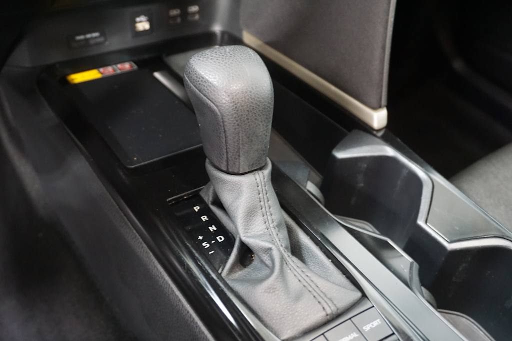 Thumbnail: 2025 Toyota Camry - 24