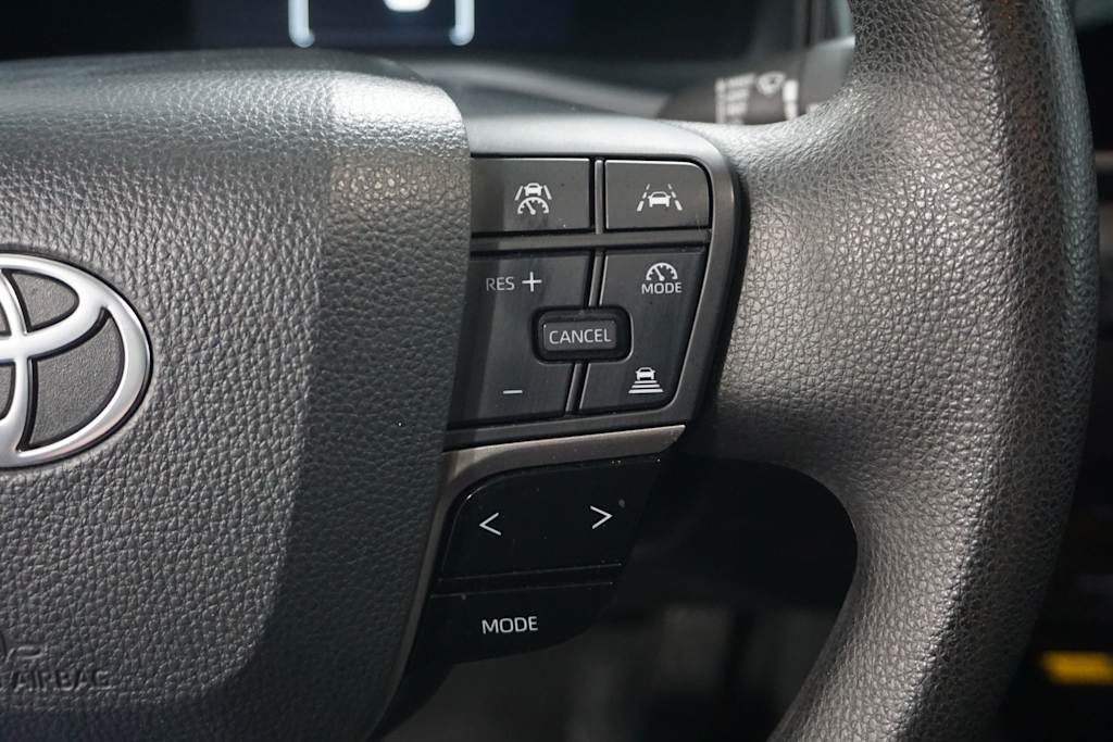 Thumbnail: 2025 Toyota Camry - 25