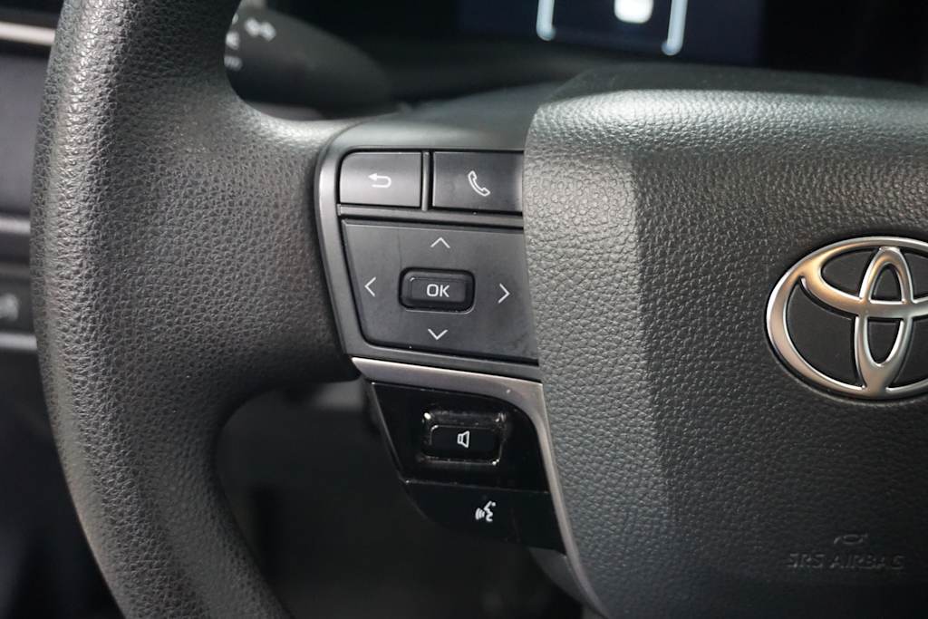 Thumbnail: 2025 Toyota Camry - 26