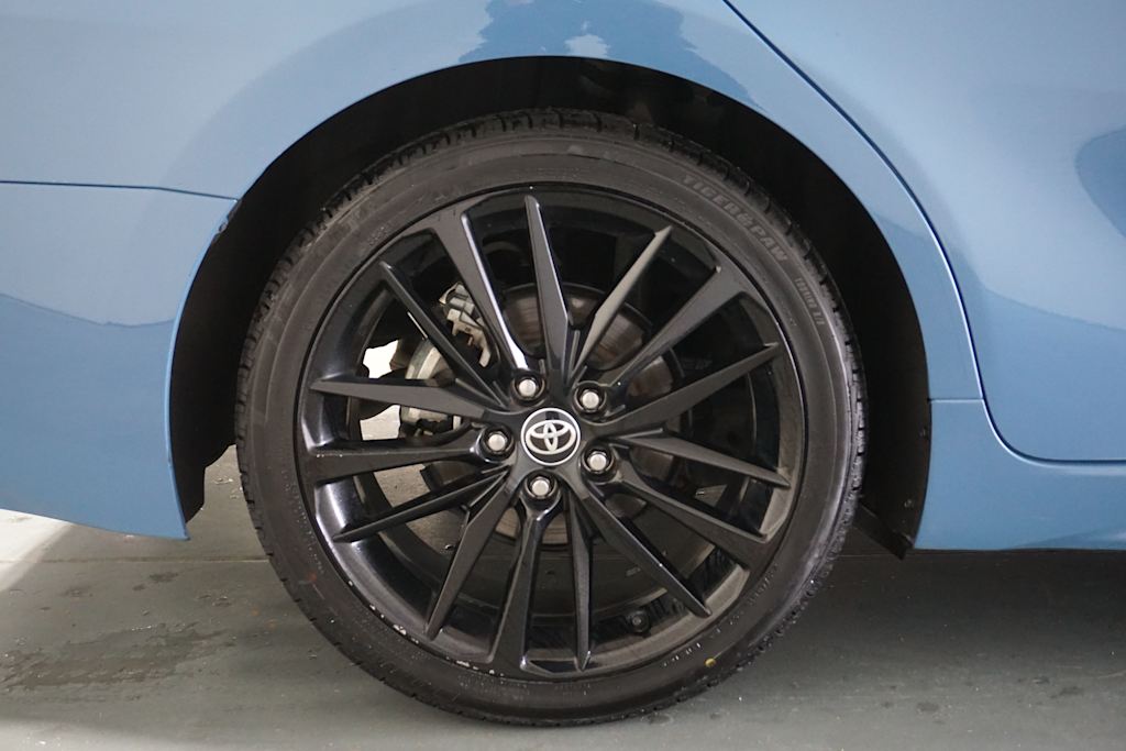 Thumbnail: 2023 Toyota Camry - 18