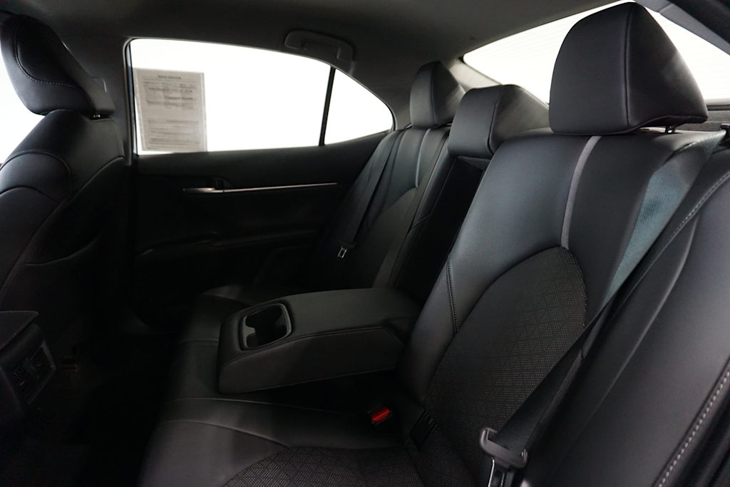 Thumbnail: 2023 Toyota Camry - 20